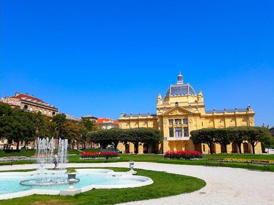 King Tomislav Square